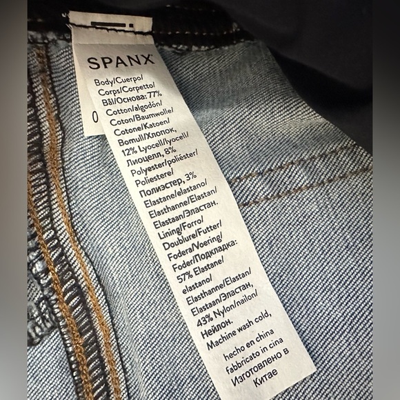 New Women’s SPANX Size Medium Petite Skinny Jeans - Picture 5 of 7